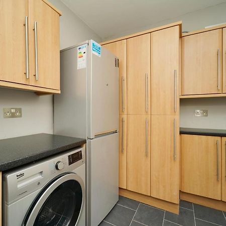 Stunning 5 Bed House In Chapel Allerton, Sleeps 9 Leeds  Zewnętrze zdjęcie
