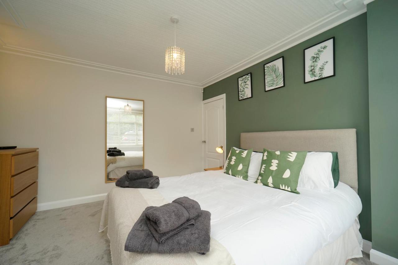 Stunning 5 Bed House In Chapel Allerton, Sleeps 9 Leeds  Zewnętrze zdjęcie