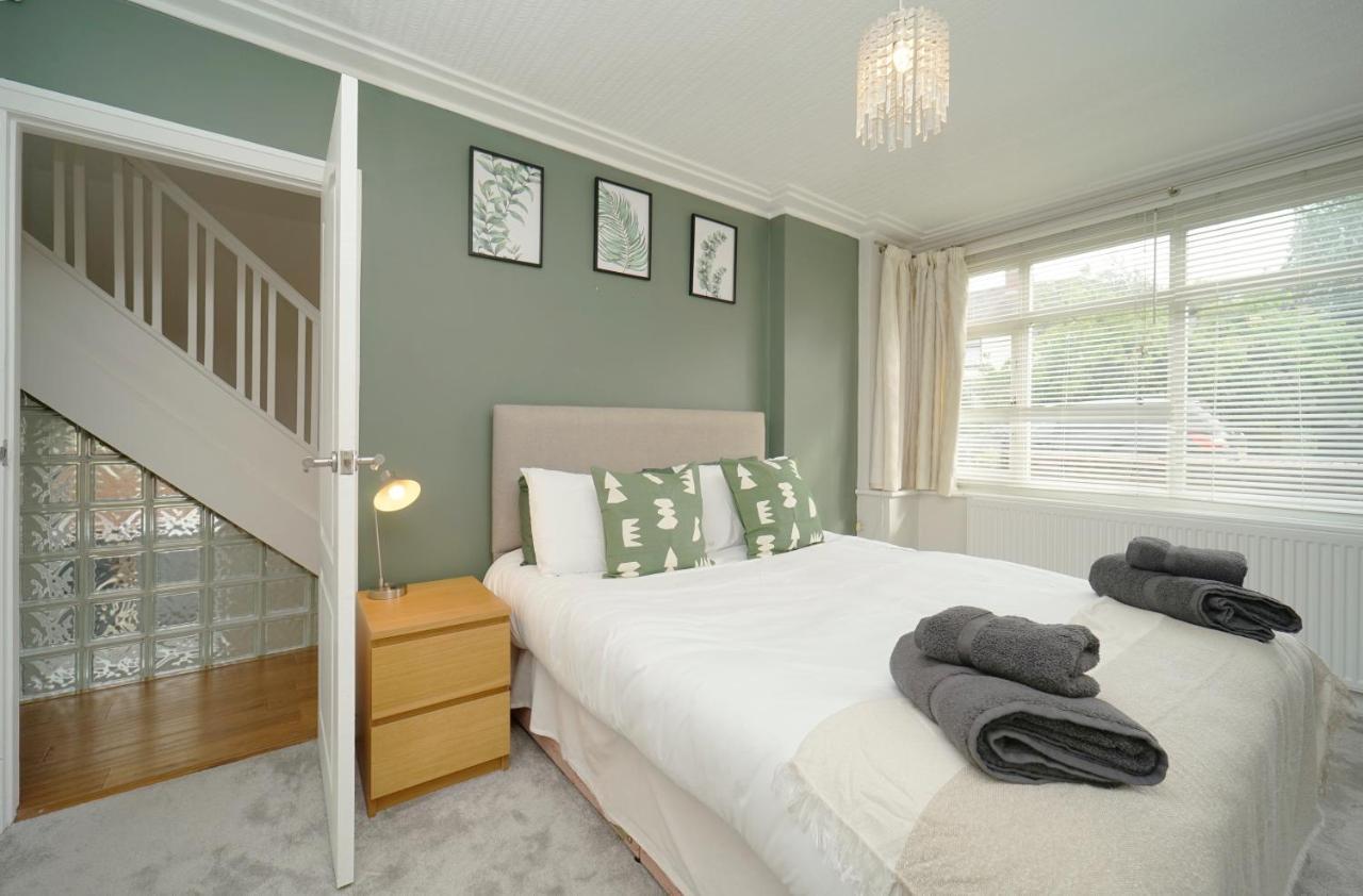 Stunning 5 Bed House In Chapel Allerton, Sleeps 9 Leeds  Zewnętrze zdjęcie